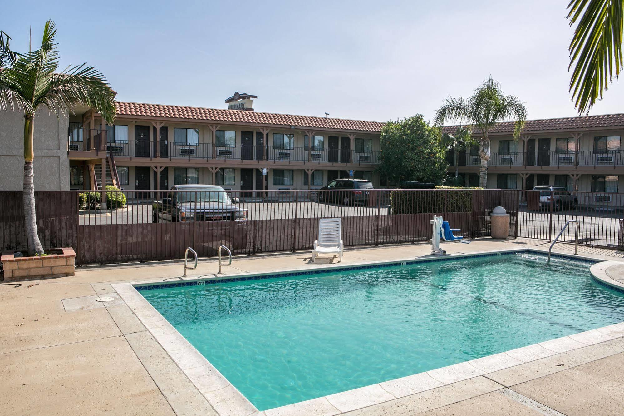 Regency Inn Norco Exterior foto